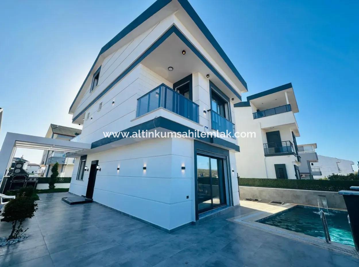 Didim Efeler Mahallesi Satılık Müstakil Villa