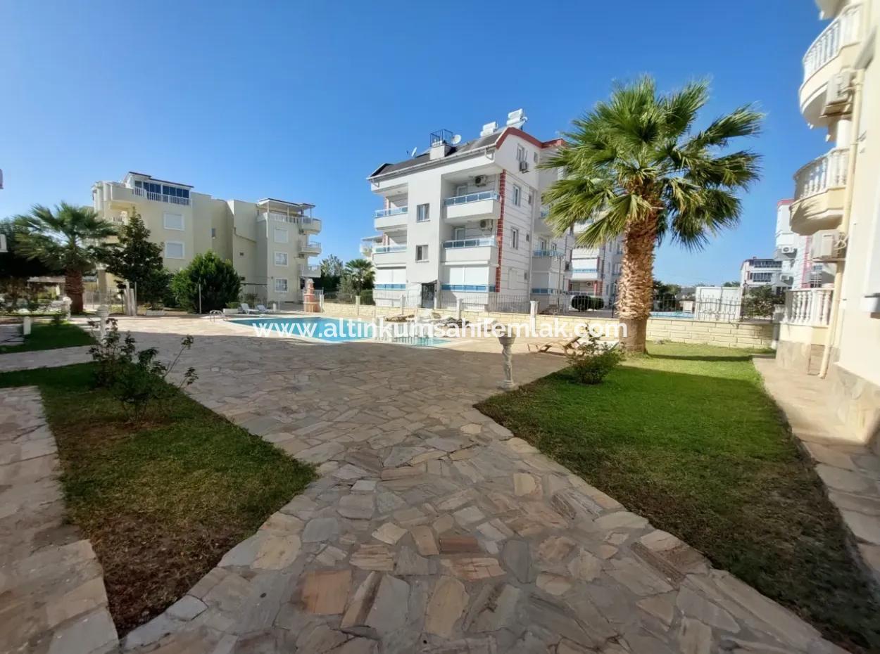 Didim Çamlık Mahallesinde Altürk Sitesi'nde Satılık 2+1 Havuzlu Daire