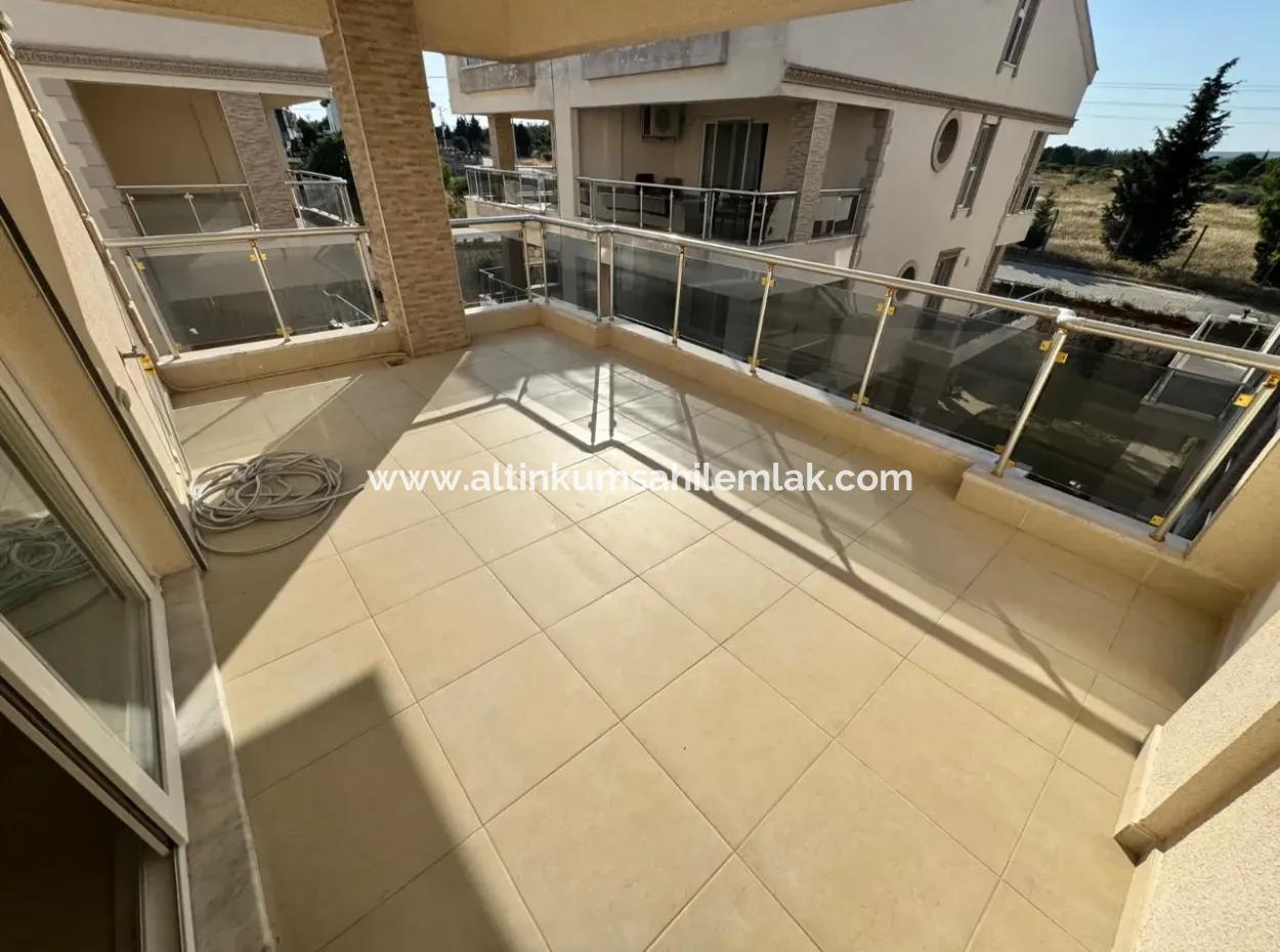 Didim Altınkum Yeşilkentte Kiralık 5+1 Eşyalı Havuzlu Villa