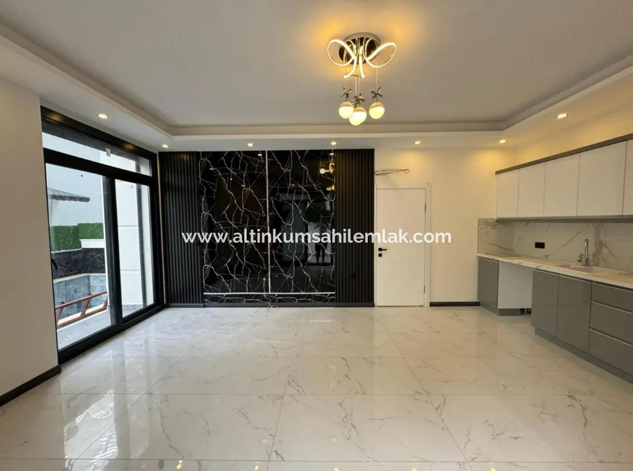 Didim Altınkum Çamlık Mahallesinde Satılık 3+1 Villa