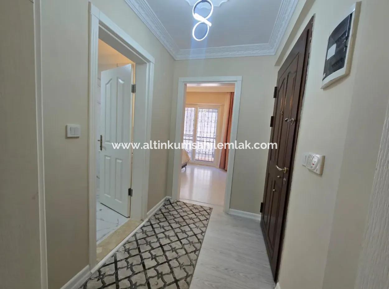 Altınkum’da Kaçırılmayacak Fırsat 2+1 Daire! Plaja Yürüme Mesafesinde | Havuzlu Sitede | Full Eşyalı | Masrafsız | Giriş Kat