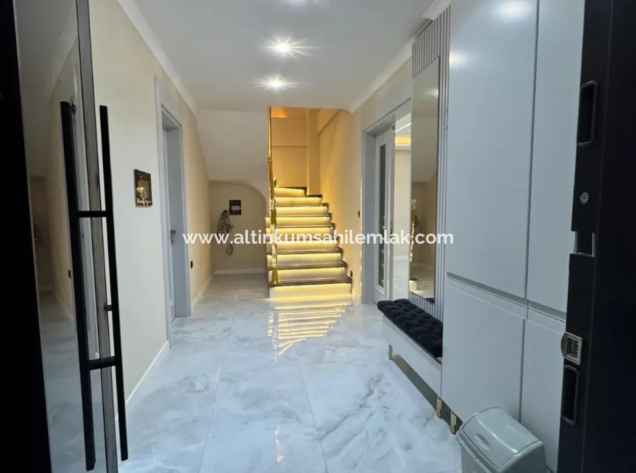 Didim Altınkum Yeşilkent’te Müstakil Havuzlu Lüks 5+1 Villa!