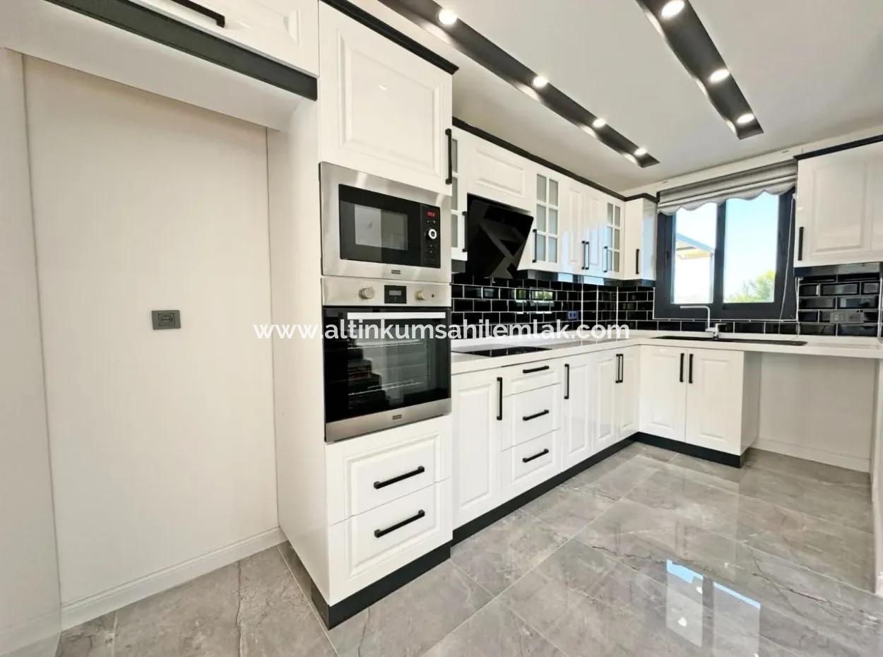 Didim Efeler Mahallesinde Satılık Havuzlu Sitede 3+1 Villa