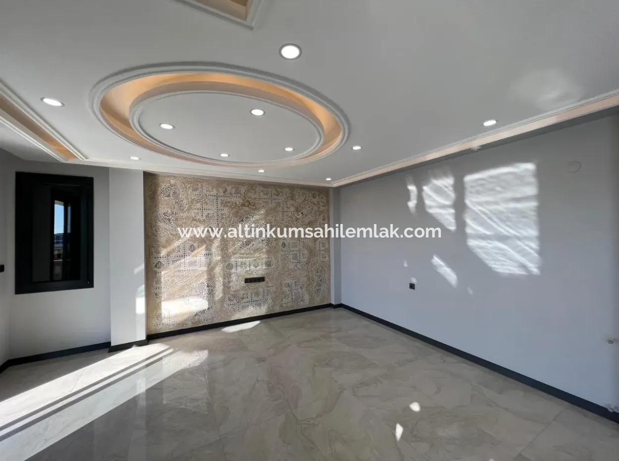 Didim Efeler Mahallesinde Satılık 5+1 Lüx Villa