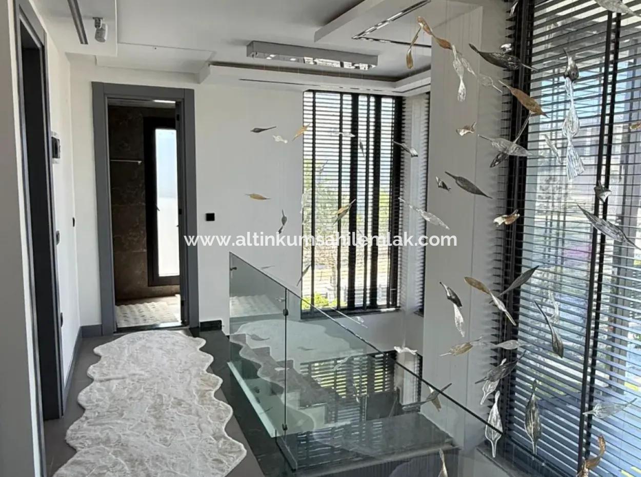 Didimde Satılık Deniz Manzaralı Müstakil Ultra Lüks 4+1 Villa