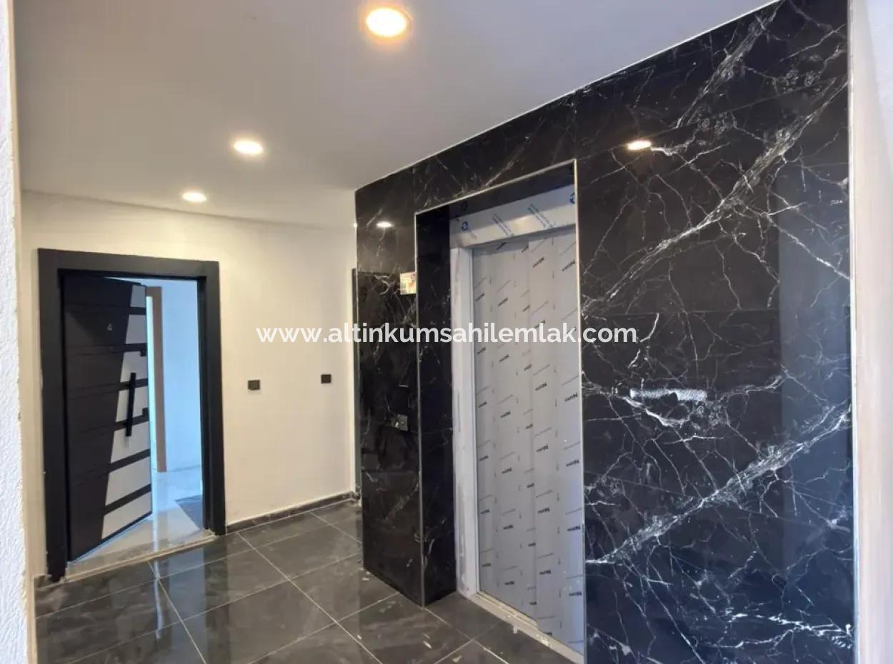 Didim Efeler Mahallesinde Satılık 2+1 Daire