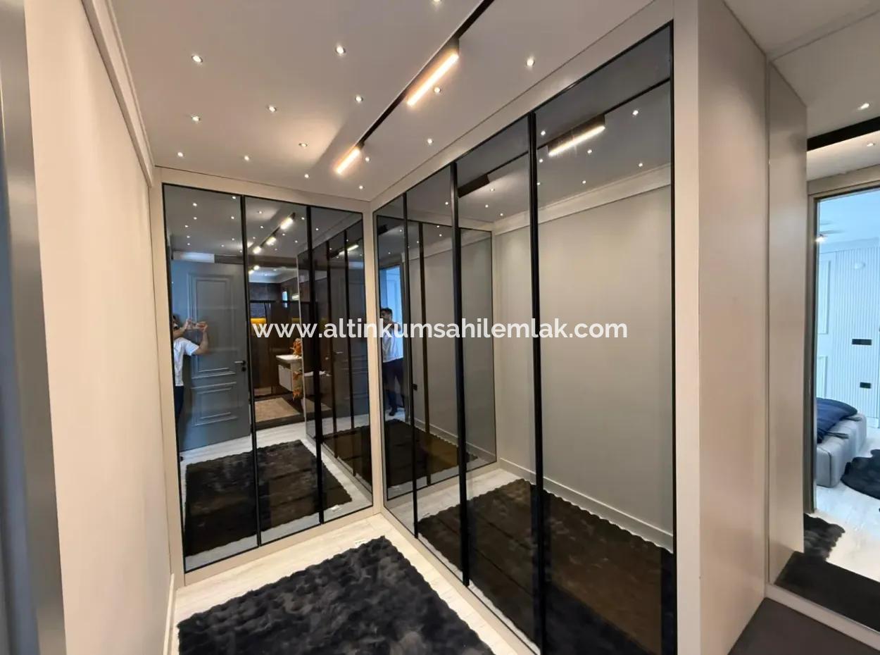 İşte O Ev!! Efeler Mah. 313 M² Arsa Üzerinde Ultra Lüks 3+1 Villa — Havuzlu • Bahçeli • Full Eşyalı