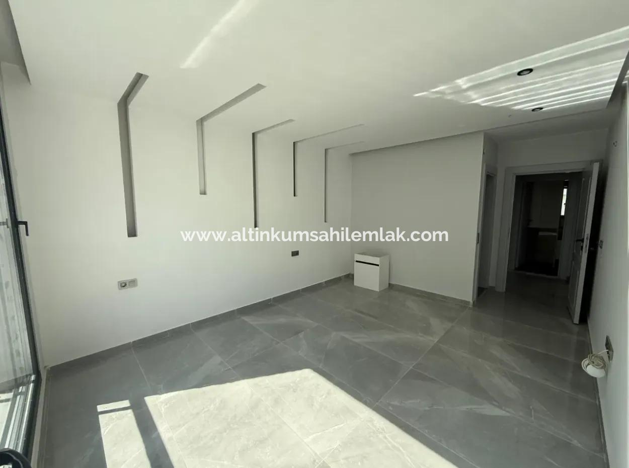 Didim Mavişehirde Satılık Havuzlu Sitede 3+1 Kelepir Villa