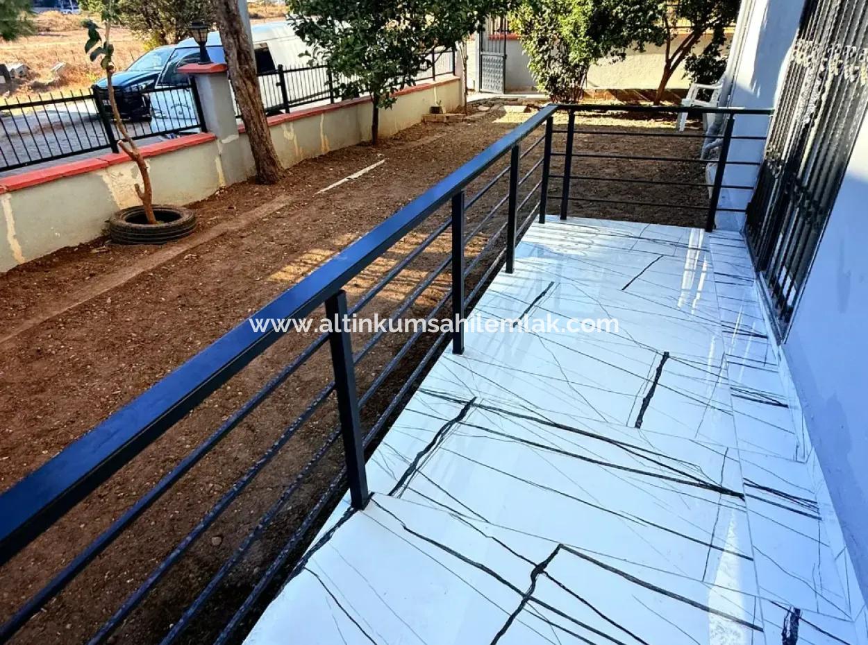 Didim Efeler Mahallesinde Satılık 3 Odalı Geniş Bahçeli Daire