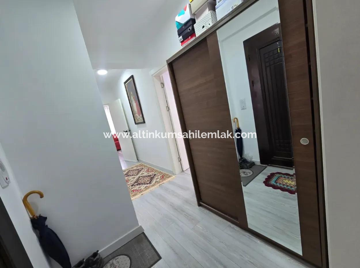 Didim Efeler Mahallesi’nde Merkezi Konumda Satılık 2+1 Ayrı Mutfak Daire!