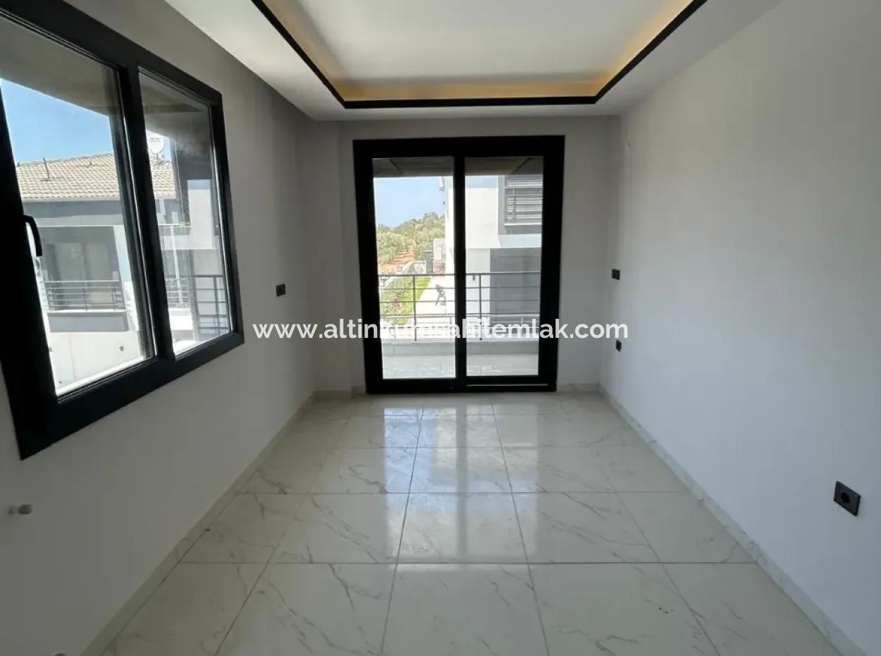 Didimde Satılık Havuzlu Site İçerisinde 3+1 Villa