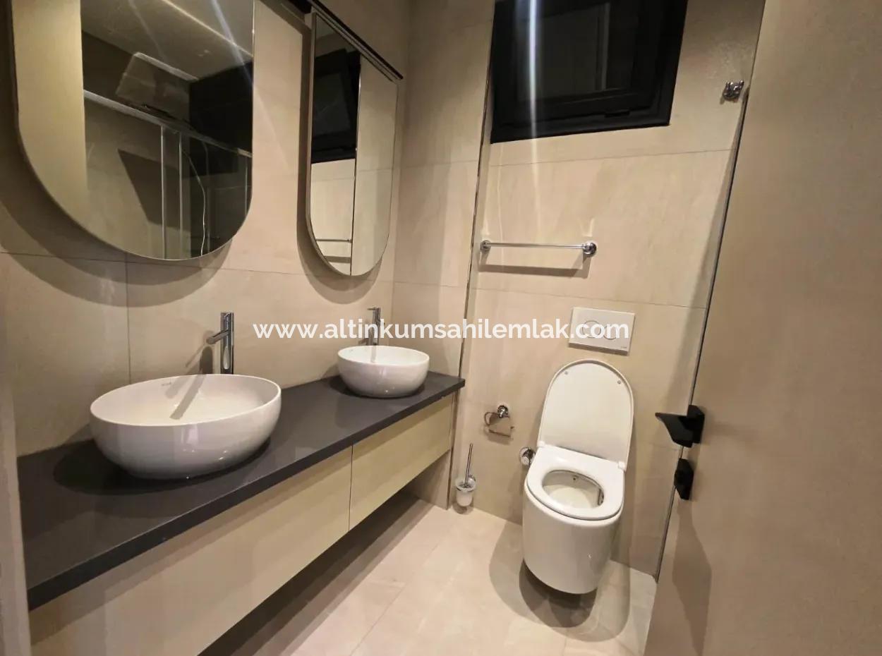 Didim Akyeniköy Yeşiltepede Satılık 5+1 Özel Villa