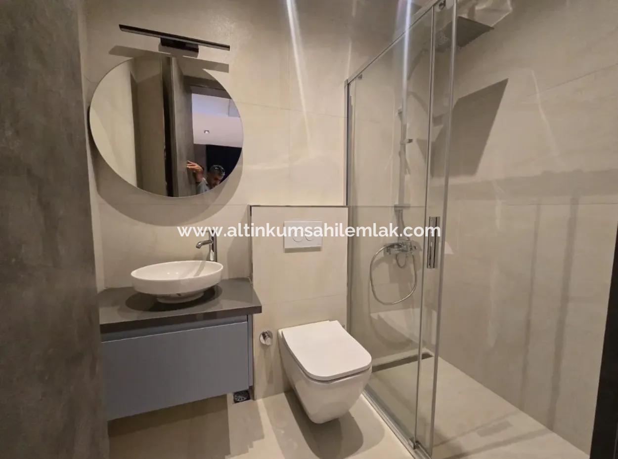 Didim Akyeniköy Yeşiltepede Satılık 5+1 Özel Villa