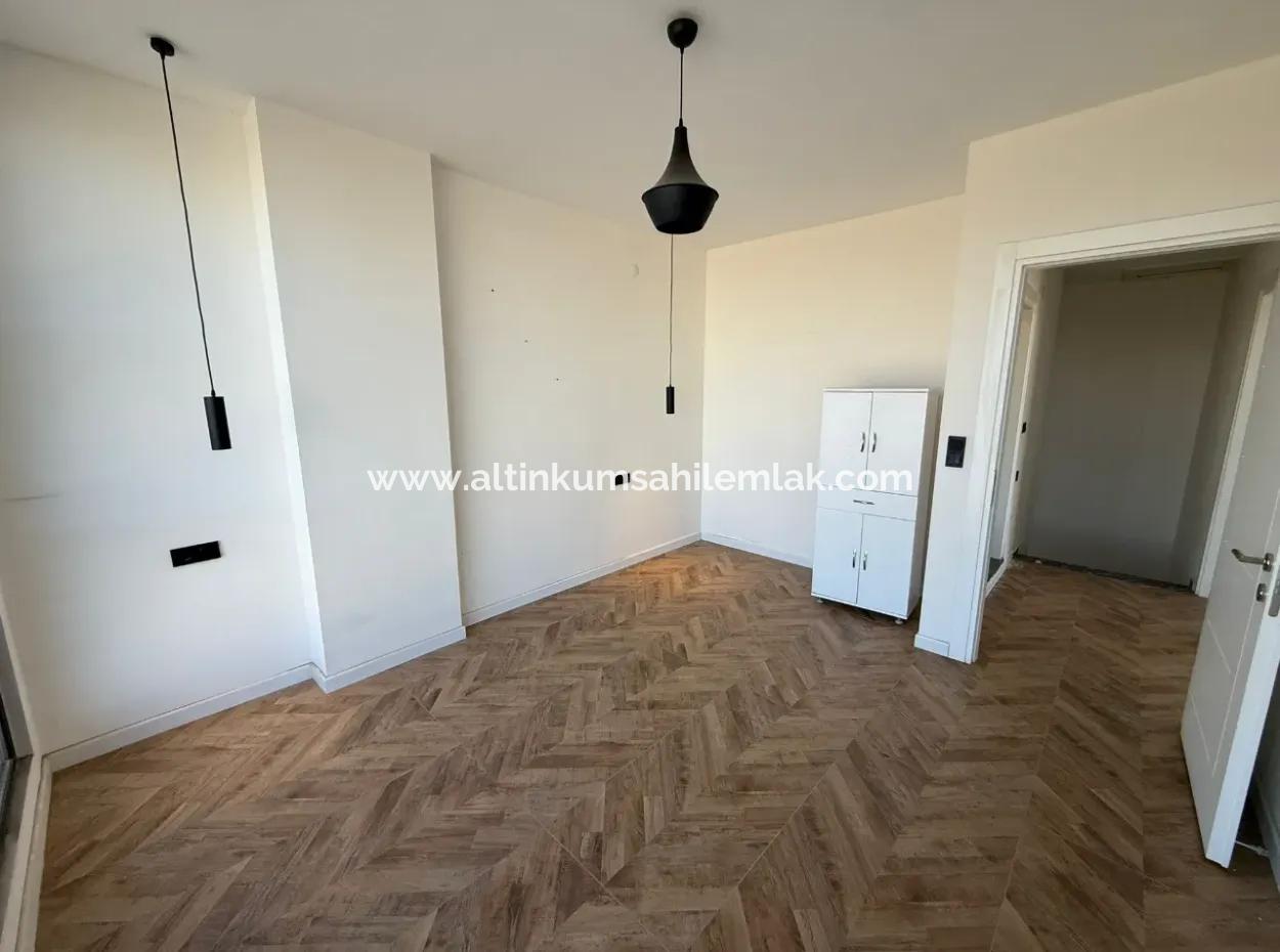 Aydın Efeler Mahallesinde Satılık Villa- Havuzlu Sitede Satılık 3+1 Villa