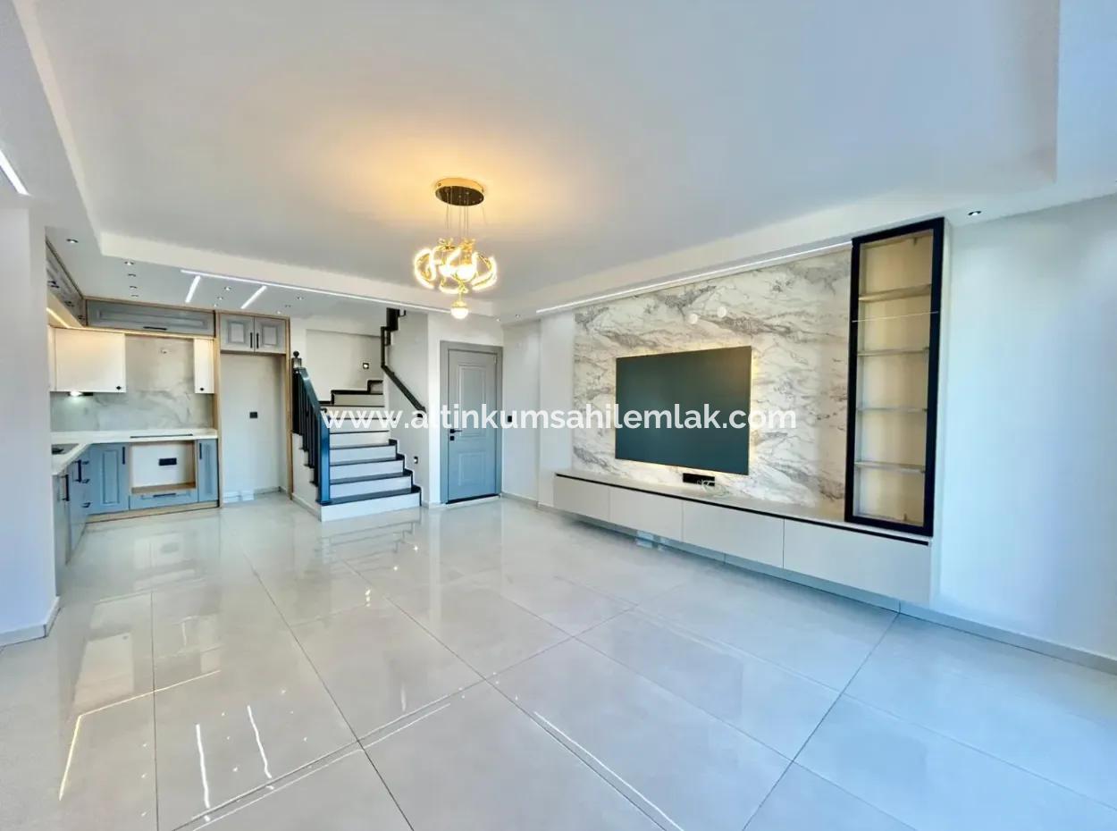 Didim Hisar Mahallesi’nde Satılık 3+1 Modern Müstakil Girişli Havuzlu Villa