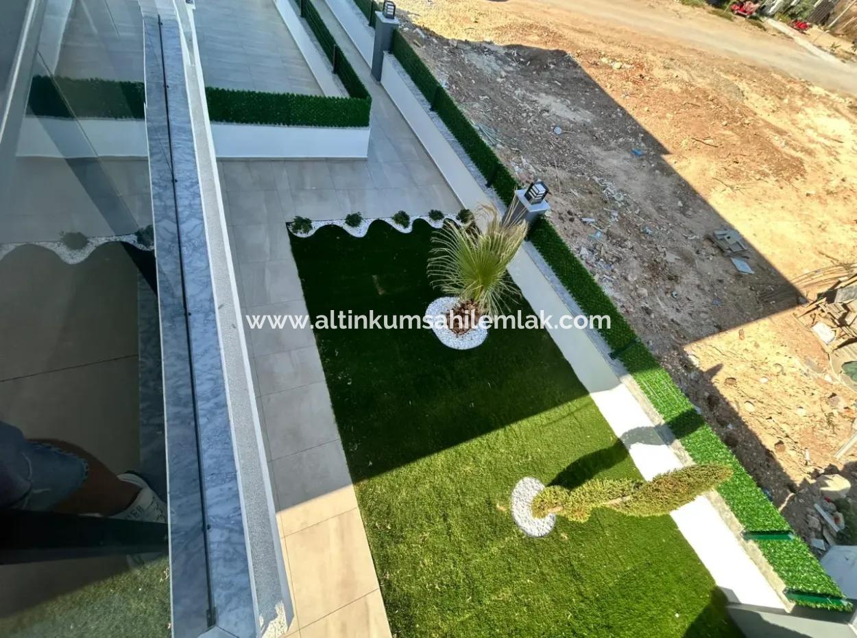 Didim Hisar Mahallesi’nde Satılık 3+1 Modern Müstakil Girişli Havuzlu Villa