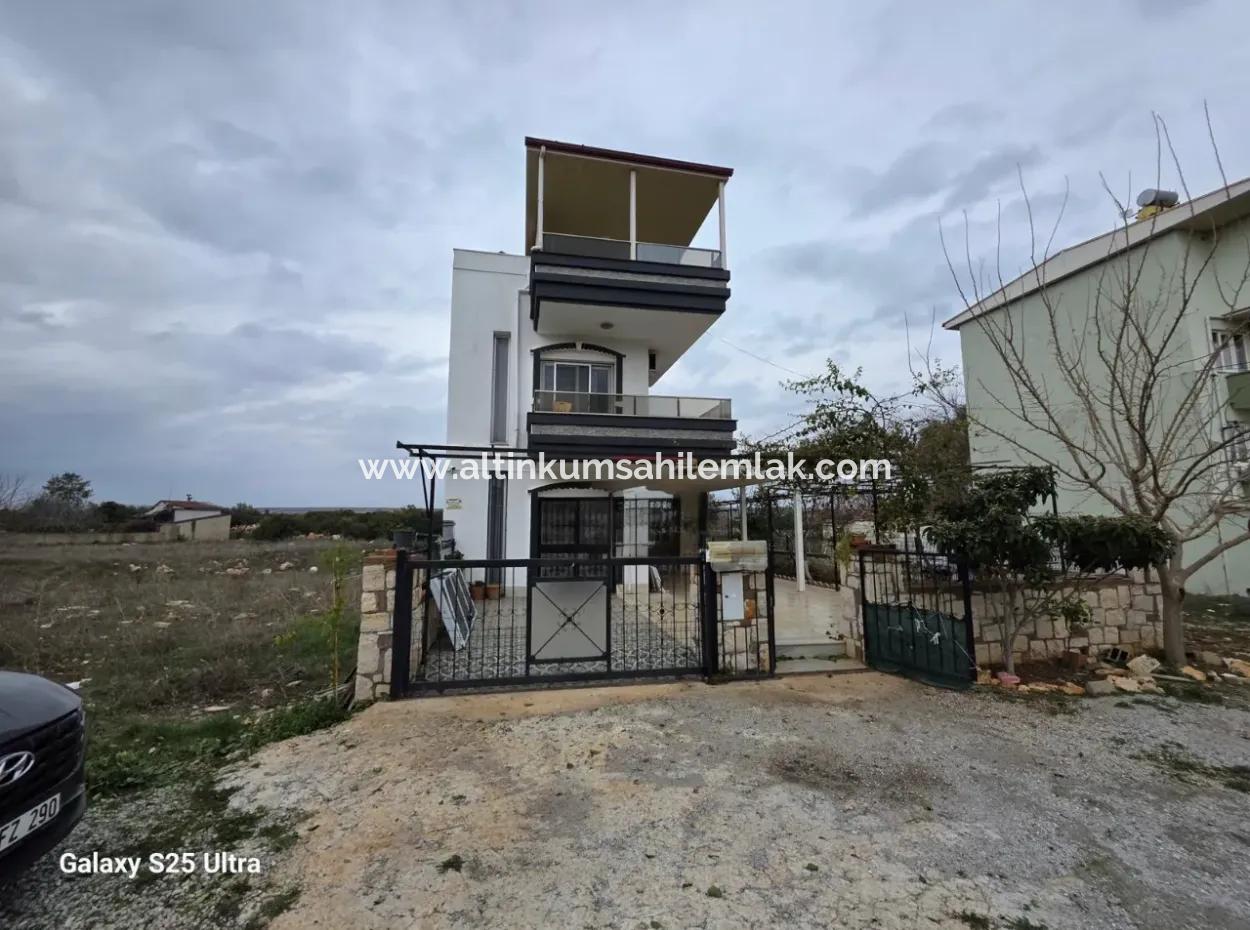 Aydın Didim Yeşilkent’te Denize Yakın Satılık Fırsat 3+1 Ayrı Mutfaklı Eşyalı Villa!