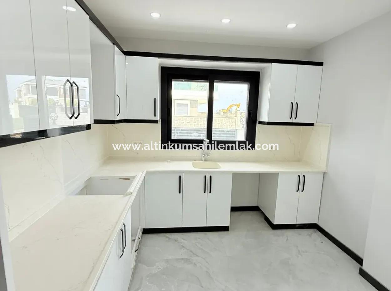 Aydın Didim Hisar Mahallesi’nde Satılık 3+1 Ayrı Mutfaklı Köşe Başı Havuzlu Villa