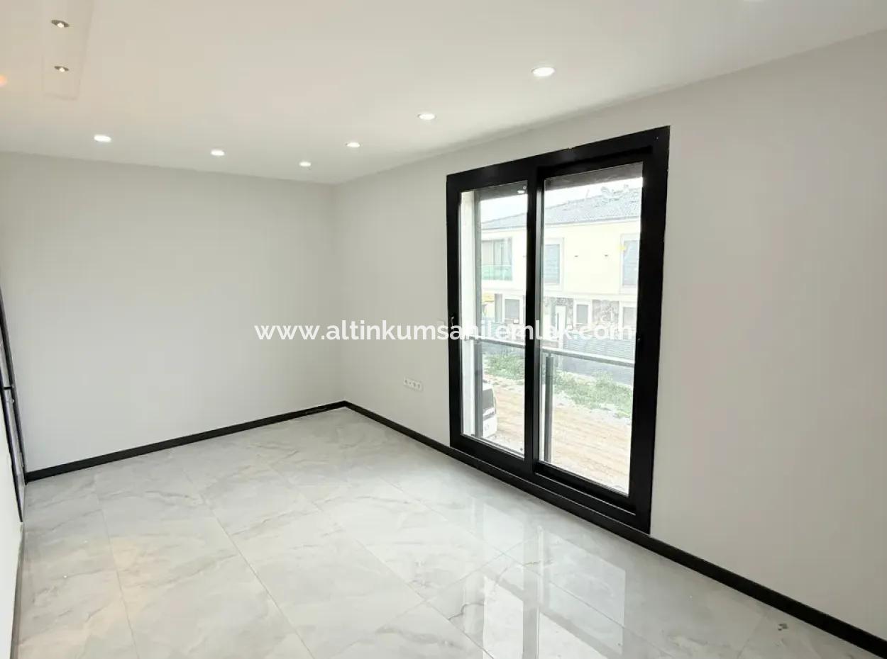 Aydın Didim Hisar Mahallesi’nde Satılık 3+1 Ayrı Mutfaklı Köşe Başı Havuzlu Villa