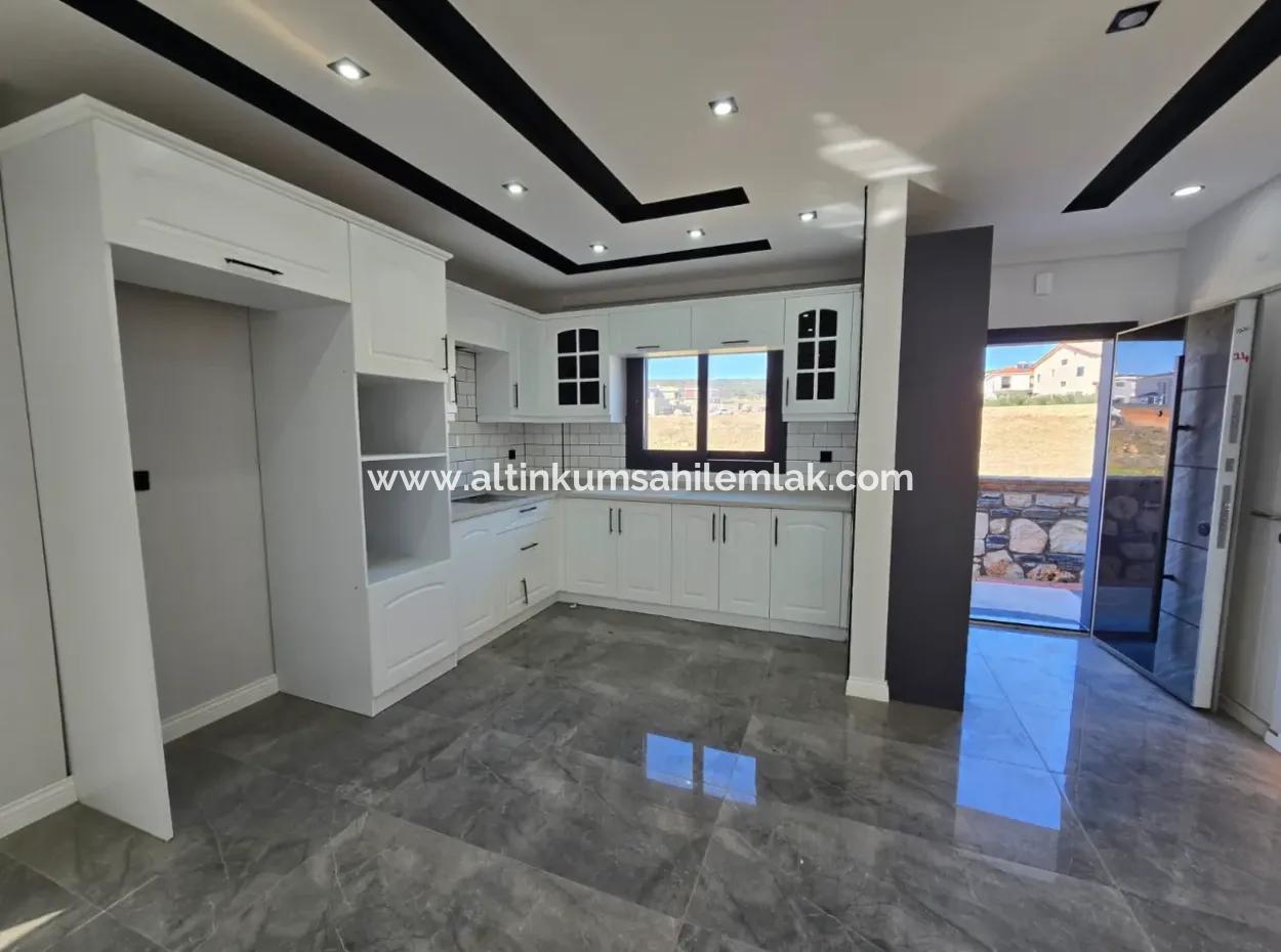 Didim Efeler Mahallesinde Satılık 3+1 Villa Havuzlu Sitede