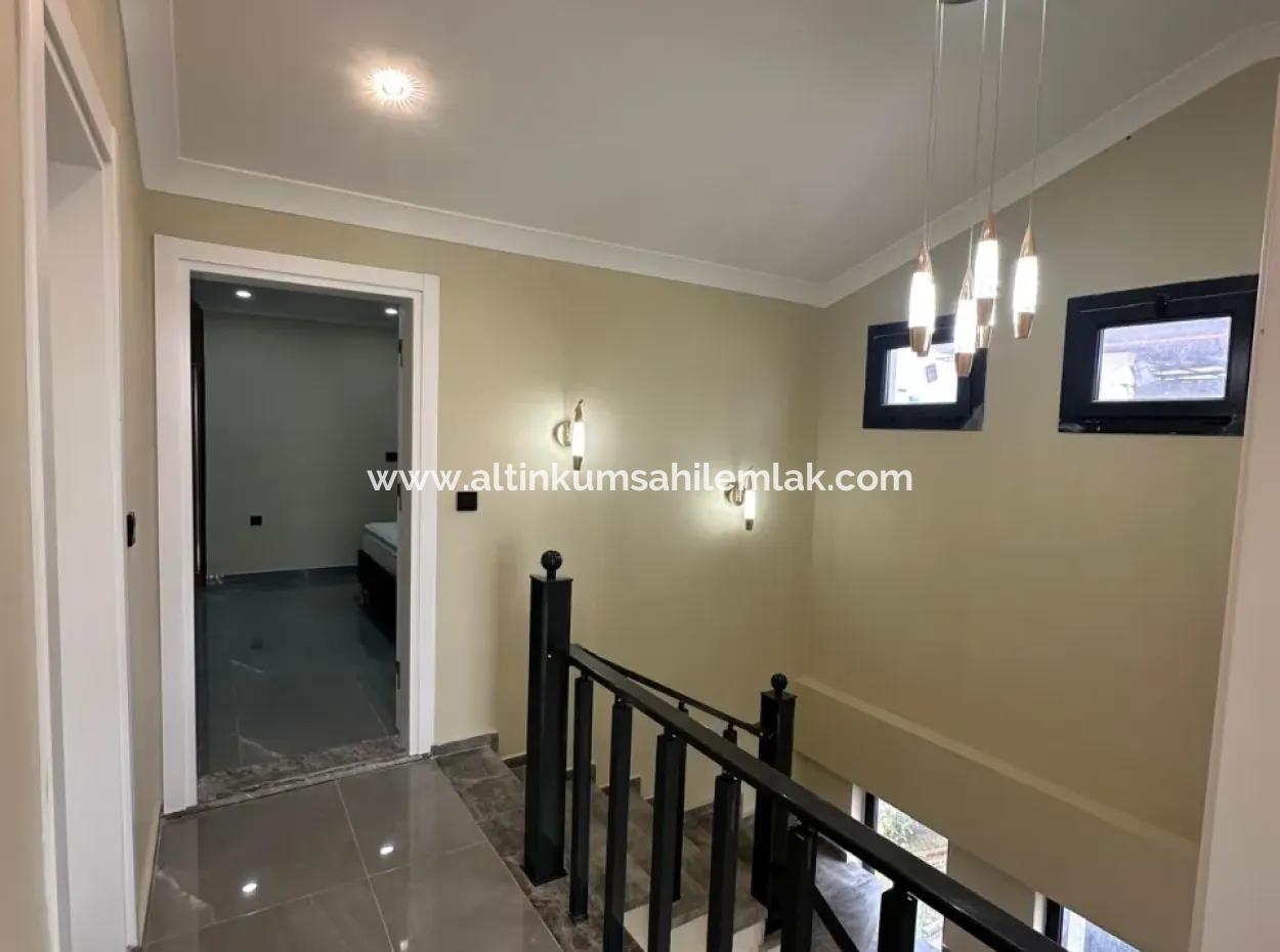 Didim Altınkumda Satılık 4+1 Ayrı Mutfak Havuzlu Müstakil Villa