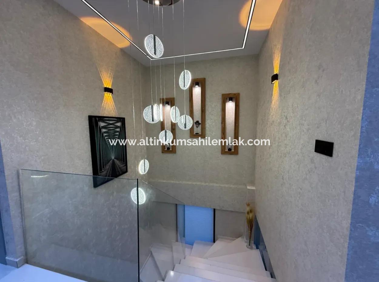 Didim Efeler Mahallesinde Satılık Müstakil Villa