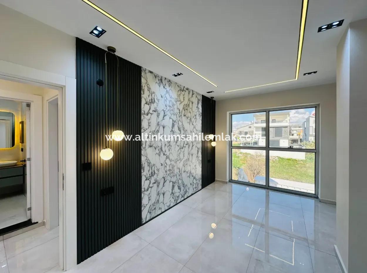 Didim Hisar Mahallesinde Satılık Havuzlu 3+1 Villa