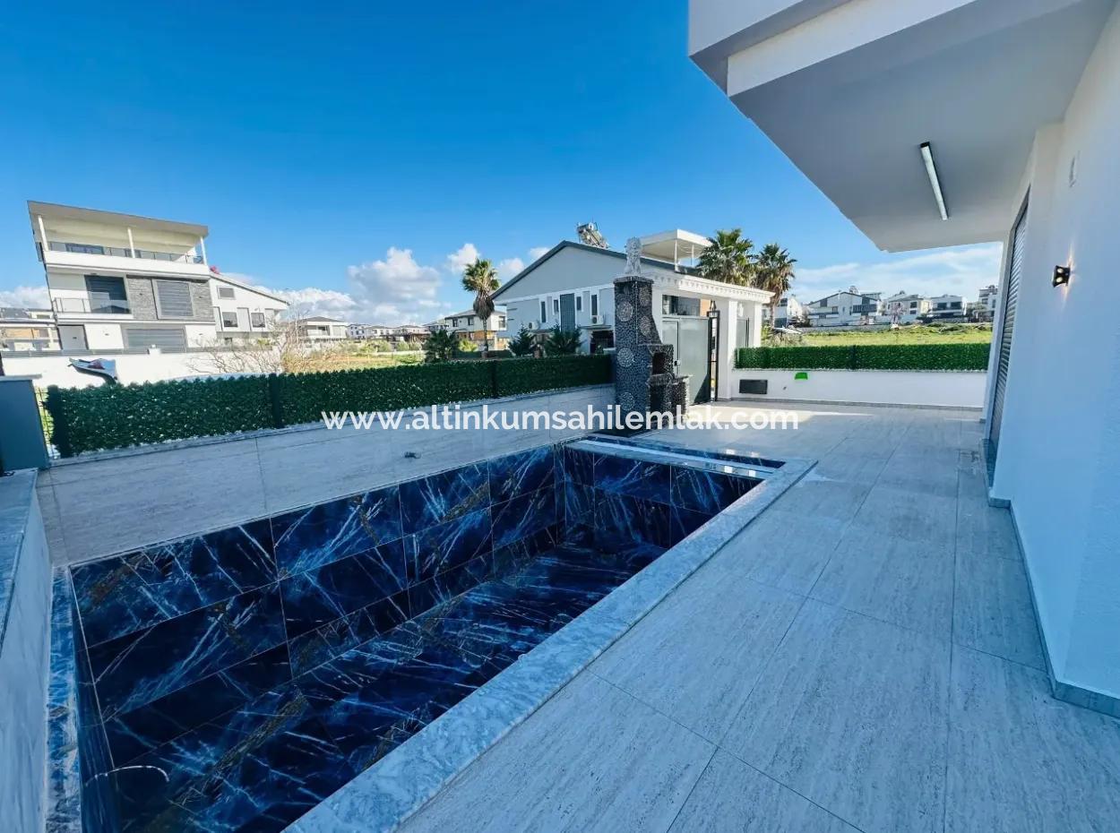 Didim Hisar Mahallesinde Satılık Havuzlu 3+1 Villa