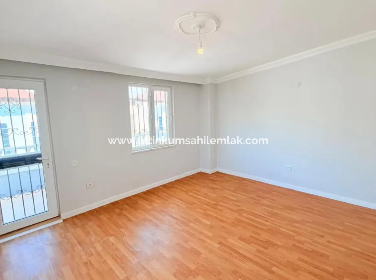 Didim Efeler Mahallesi’nde Satılık Ayrı Mutfak Görünümlü 4+1 Triplex Villa