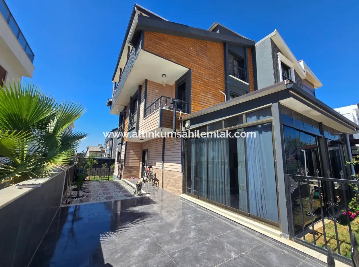 Didim Altınkumda Satılık 4+1 Ayrı Mutfak Villa