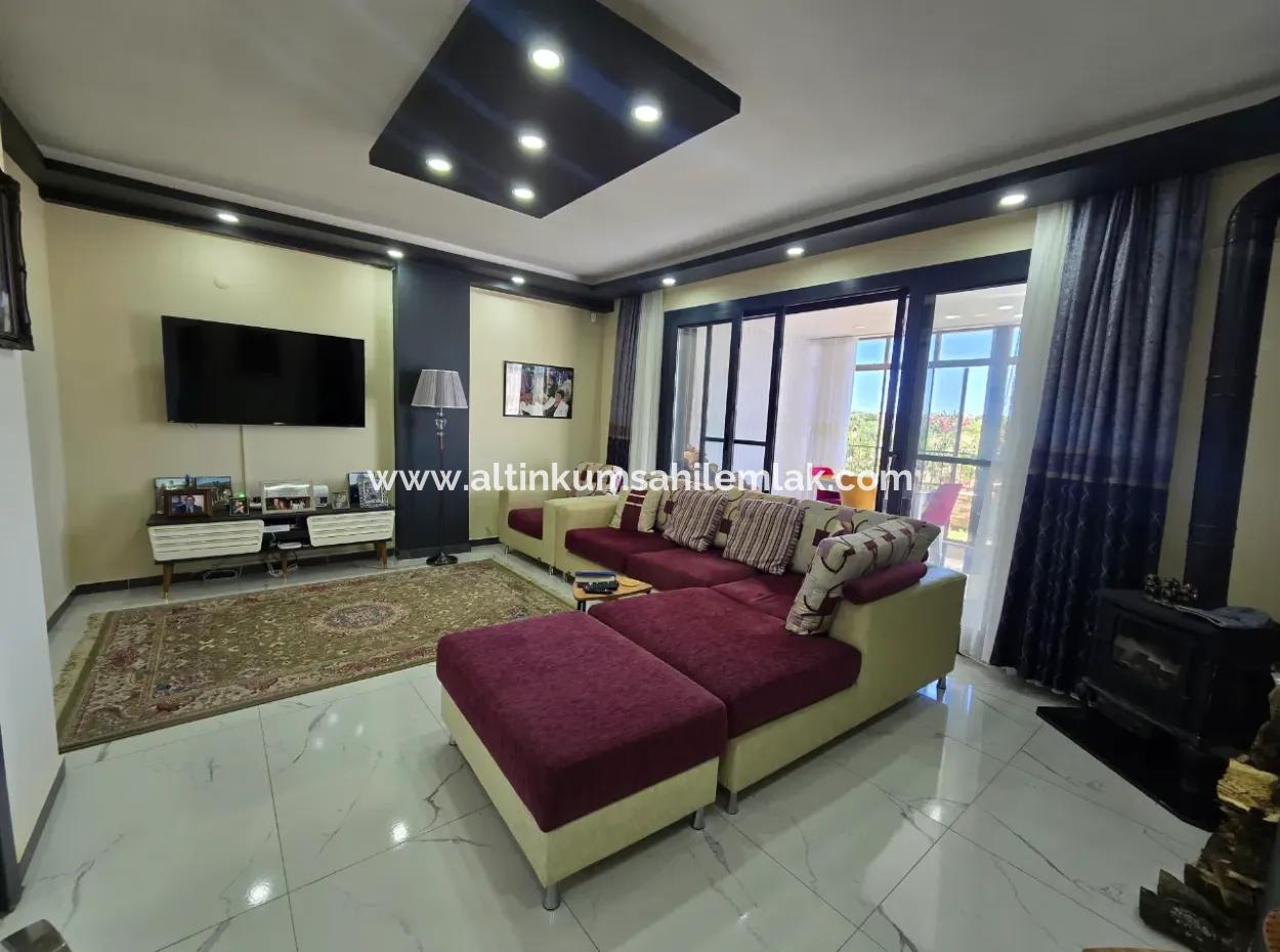 Didim Altınkumda Satılık 4+1 Ayrı Mutfak Villa
