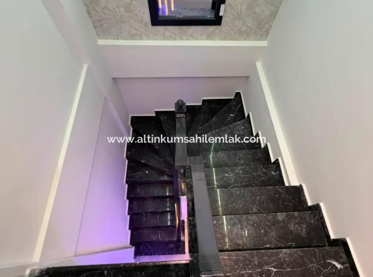 Çok İstenen O Villa  Didim Hisar Mahallesi’nde 3+1 Alt Katta Yatak Odalı Havuzlu Villa