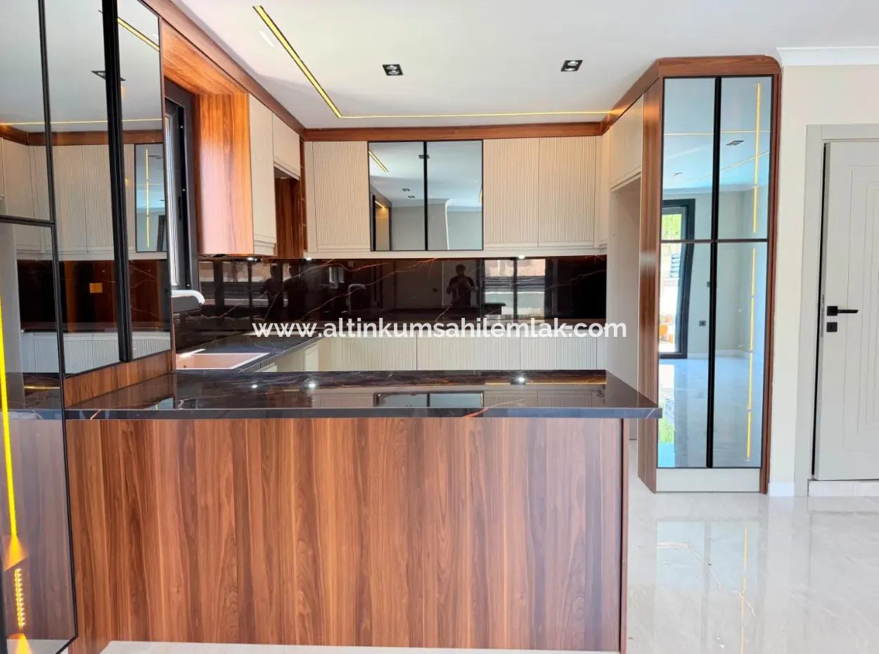 Didim Hisar Mahallesinde 4+1 Havuzlu Lüks Villa