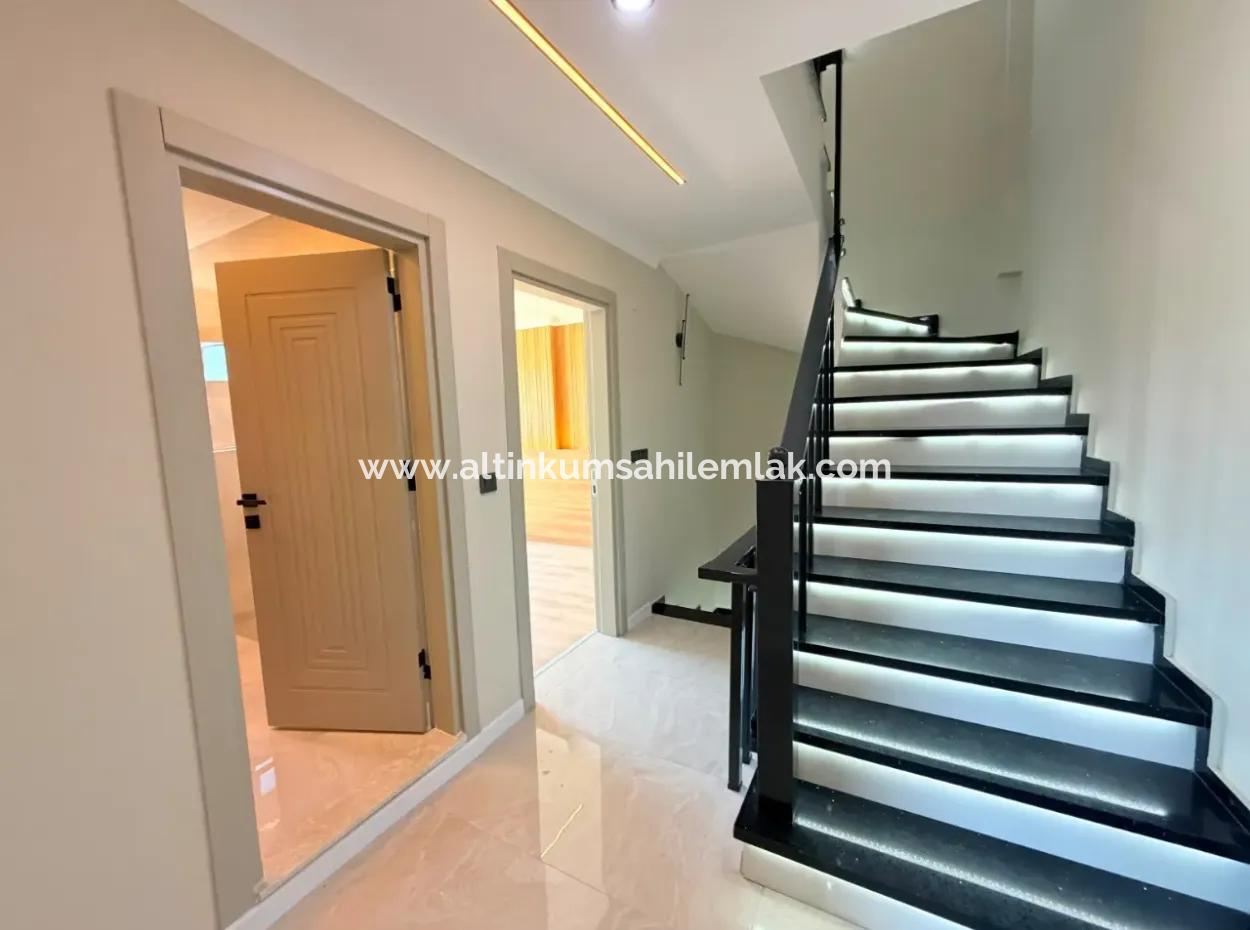 Didim Hisar Mahallesinde 4+1 Havuzlu Lüks Villa