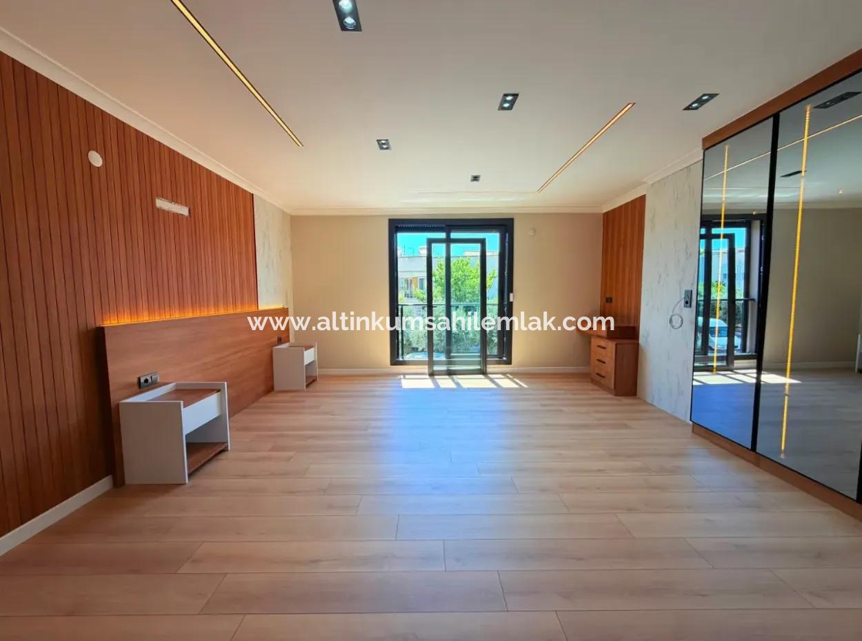 Didim Hisar Mahallesinde 4+1 Havuzlu Lüks Villa