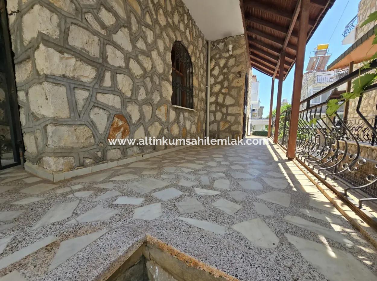 Didim Altınkumda Denize 50 M Mesafede 4+1 Müstakil Villa