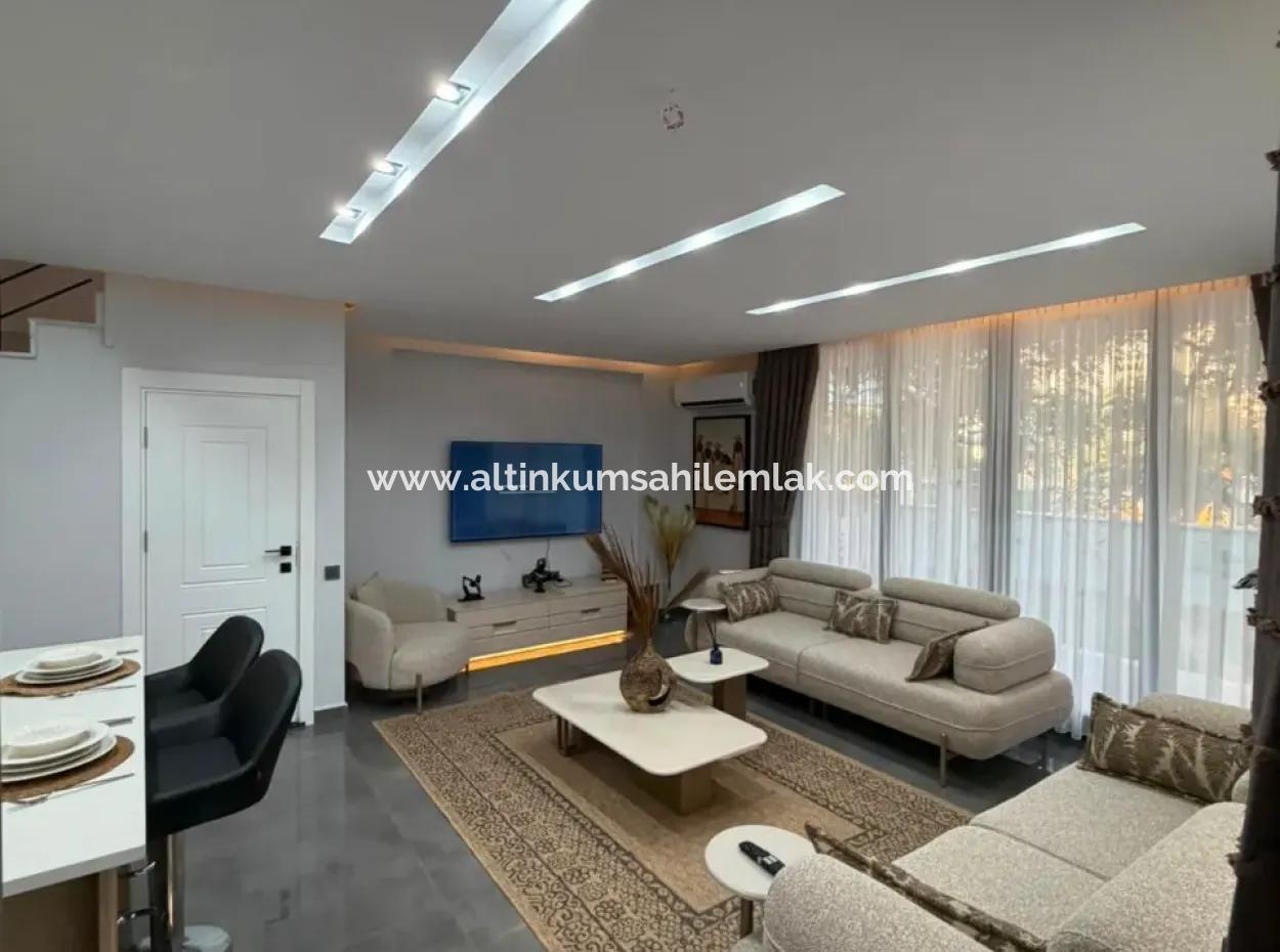 Didim Efeler Mahallesi’nde Havuzlu Sitede Full Eşyalı Satılık 3+1 Villa
