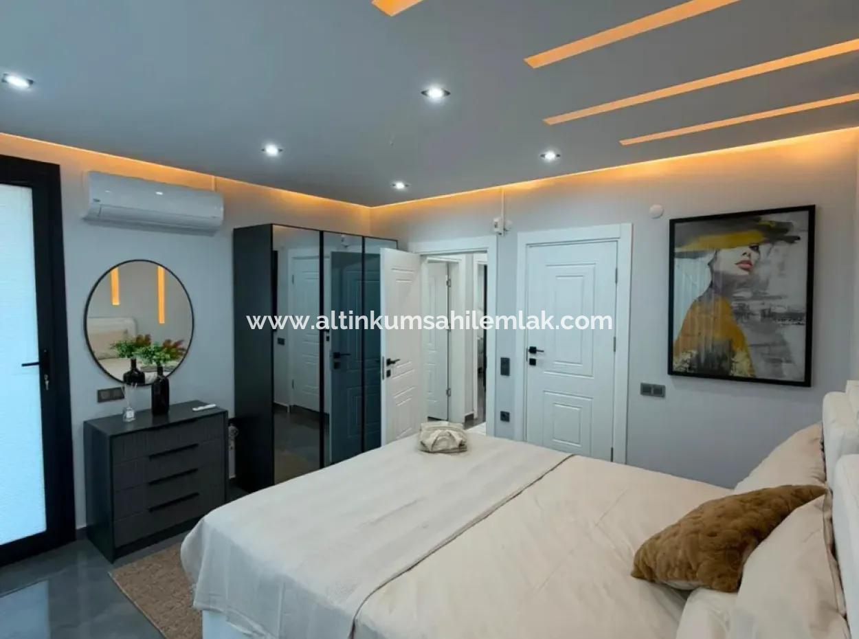 Didim Efeler Mahallesi’nde Havuzlu Sitede Full Eşyalı Satılık 3+1 Villa