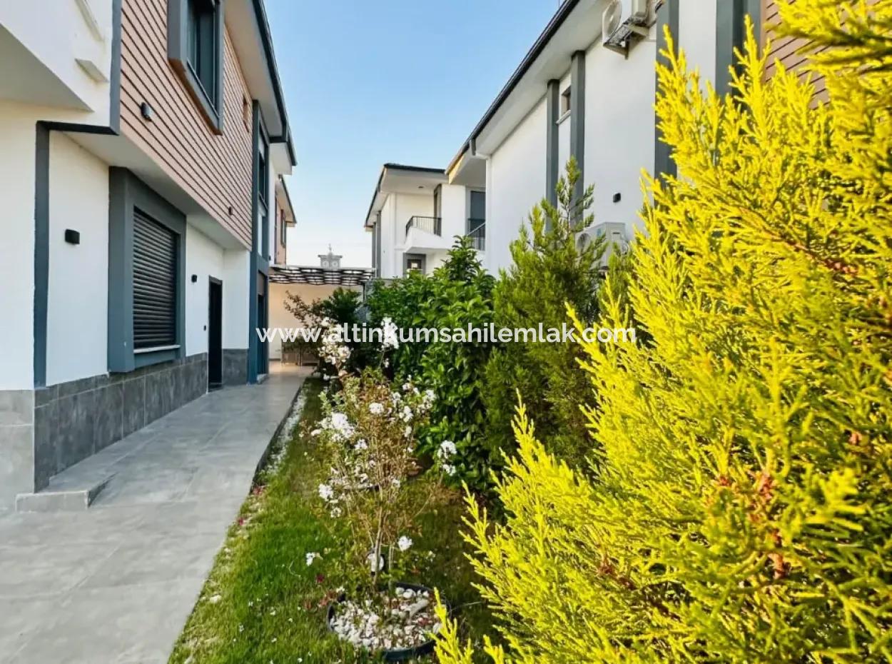 Didim’de 3+1 Ayrı Mutfak Full Eşyalı Havuzlu Villa