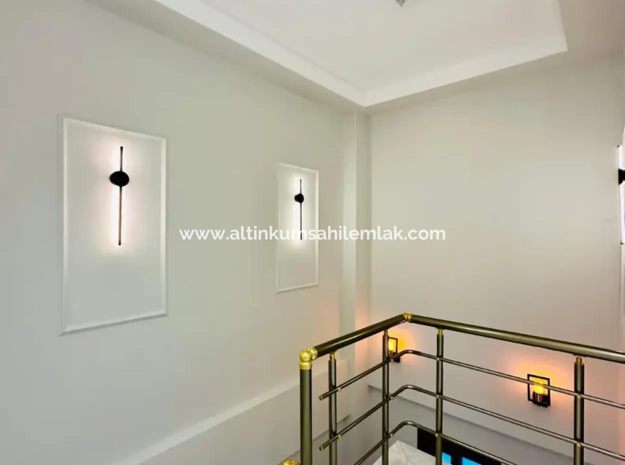 Didim’de 3+1 Ayrı Mutfak Full Eşyalı Havuzlu Villa