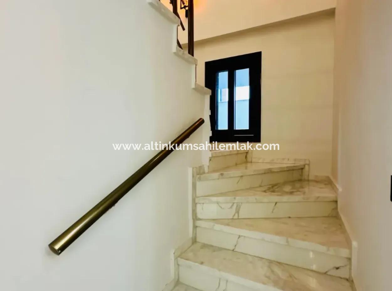 Didim’de 3+1 Ayrı Mutfak Full Eşyalı Havuzlu Villa