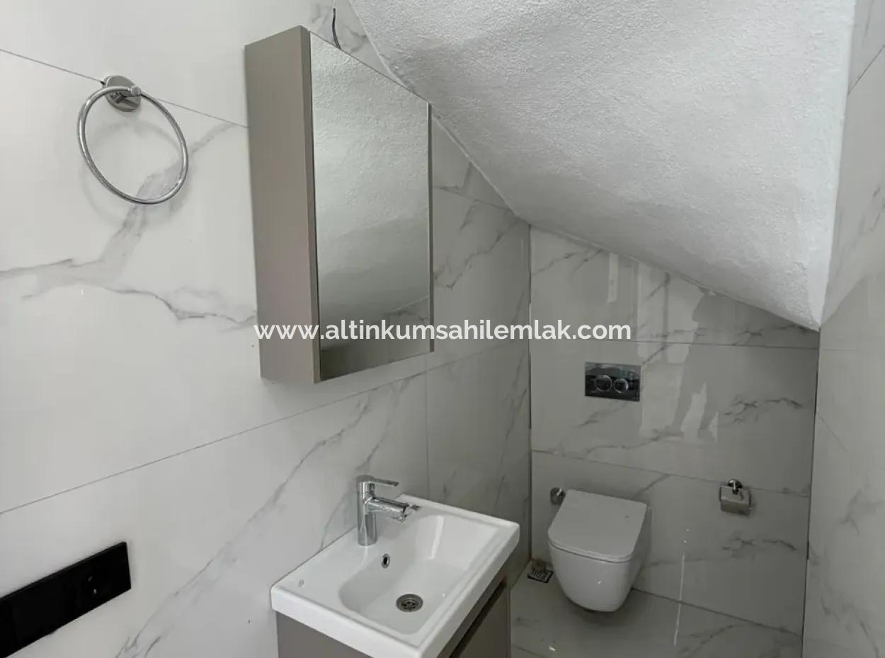Didim Hisar Mahallesi’nde Deniz Manzaralı Triplex 3+1 Villa