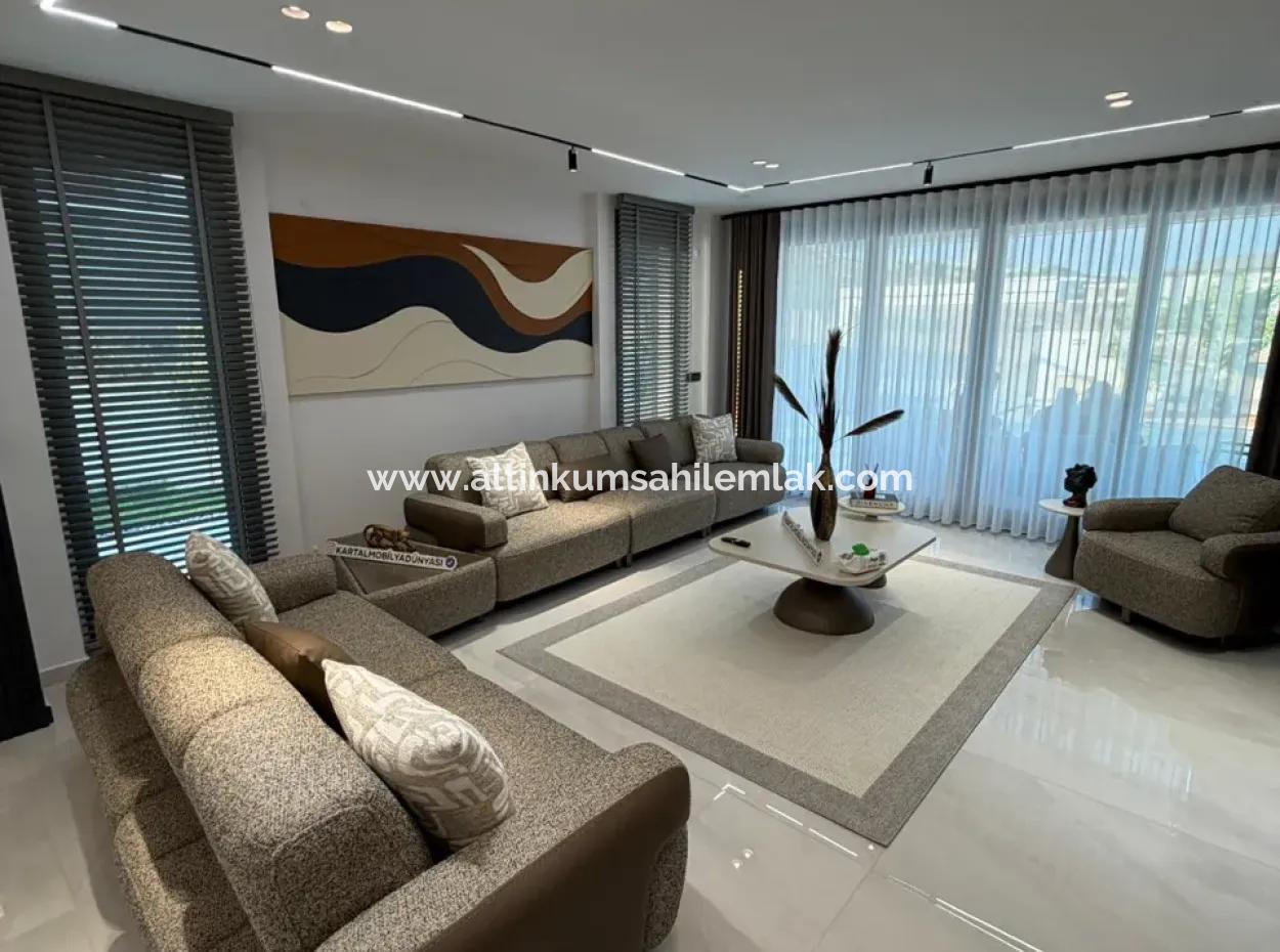 Didim Efeler’de 500 M² Arsa Üzerinde Tam Müstakil 4+1 Villa