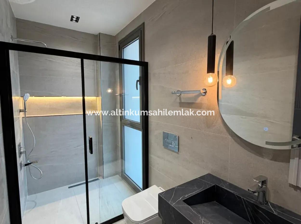 Didim Efeler’de 500 M² Arsa Üzerinde Tam Müstakil 4+1 Villa