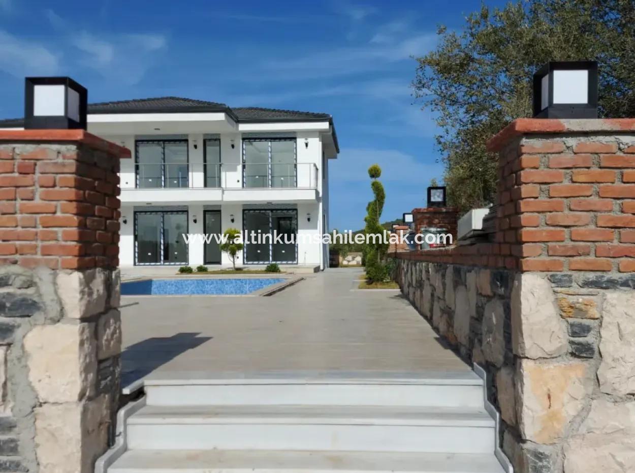 Didim Yeşiltepe'de  Projeden Satılık Havuzlu Müstakil Villa, Yazlık Ev