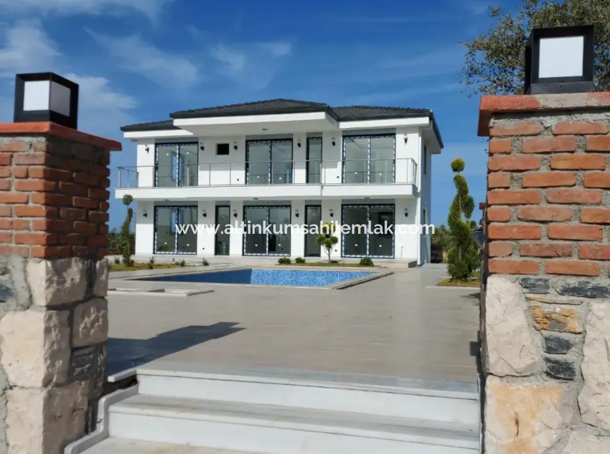 Didim Yeşiltepe'de  Projeden Satılık Havuzlu Müstakil Villa, Yazlık Ev