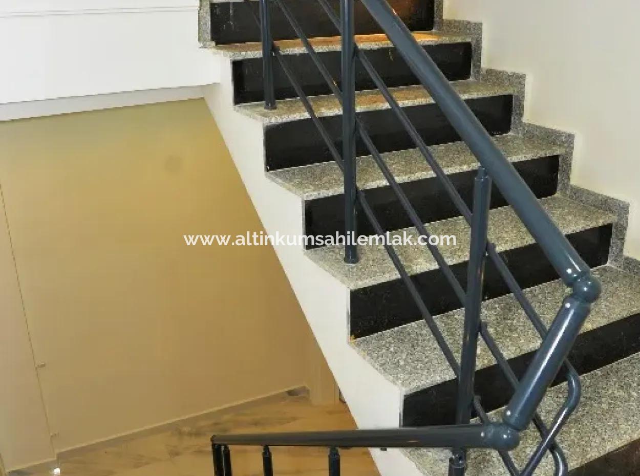 Didim Altınkum Mahallesinde Satılık Müstakil Villa