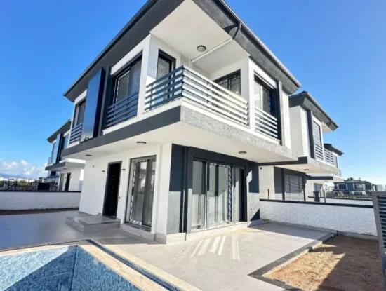 Didim Altınkumda Satılık 3+1 Müstakil Havuzlu Villa