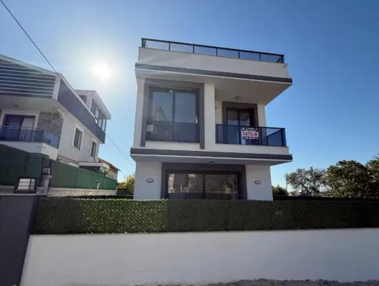 Didim Hisar Mahallesi – Satılık 3+1 Tripleks Villa  Panoramik Deniz Manzarası