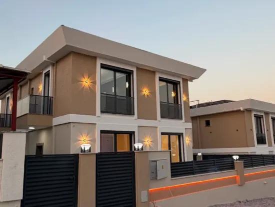 Çok İstenen O Villa Didim Hisar Mahallesi’nde 3+1 Alt Katta Yatak Odalı Havuzlu Villa